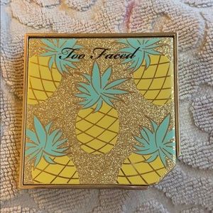 Too faced tutti frutti bronzer